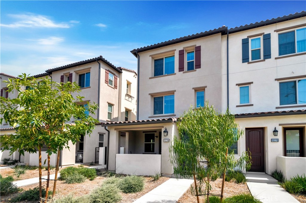 MLS #PW25179960 image #2