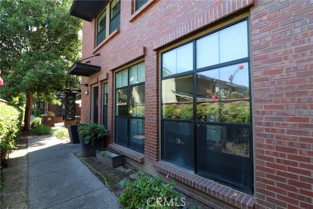 MLS #PW25180808 image #2