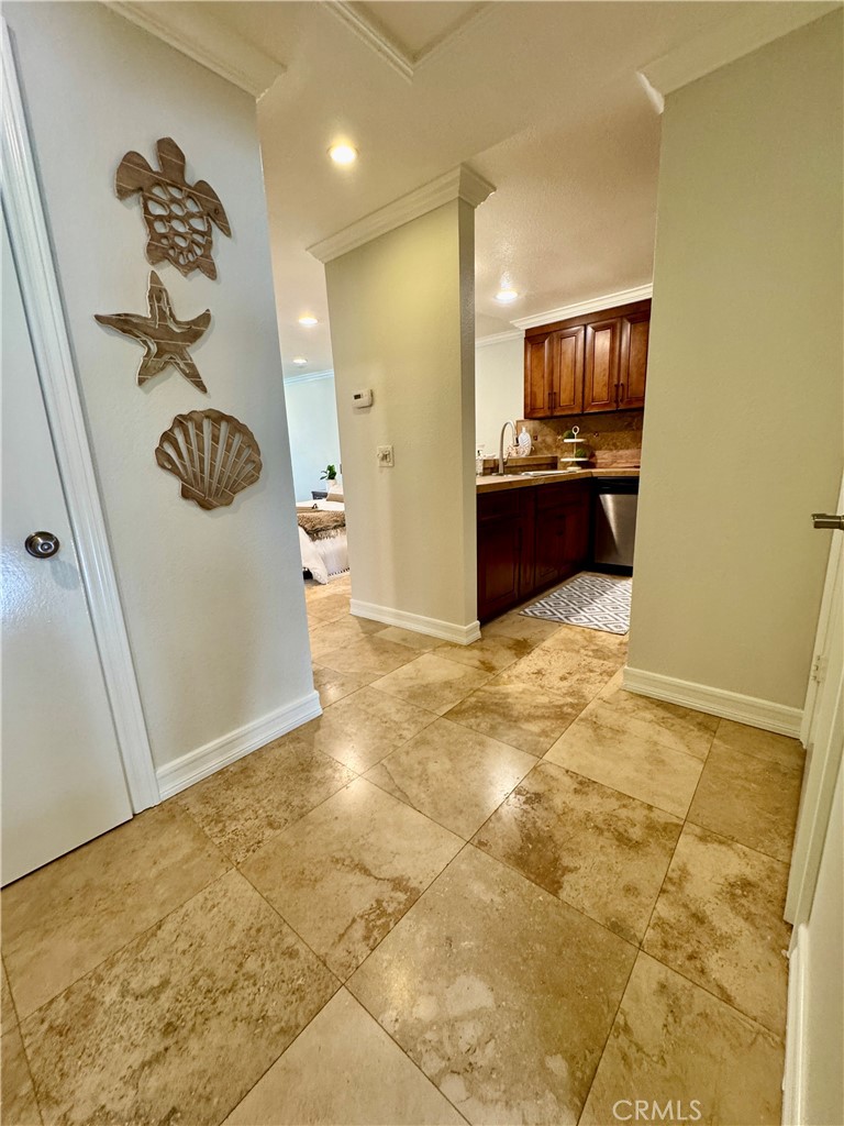 MLS #PW25181030 image #1