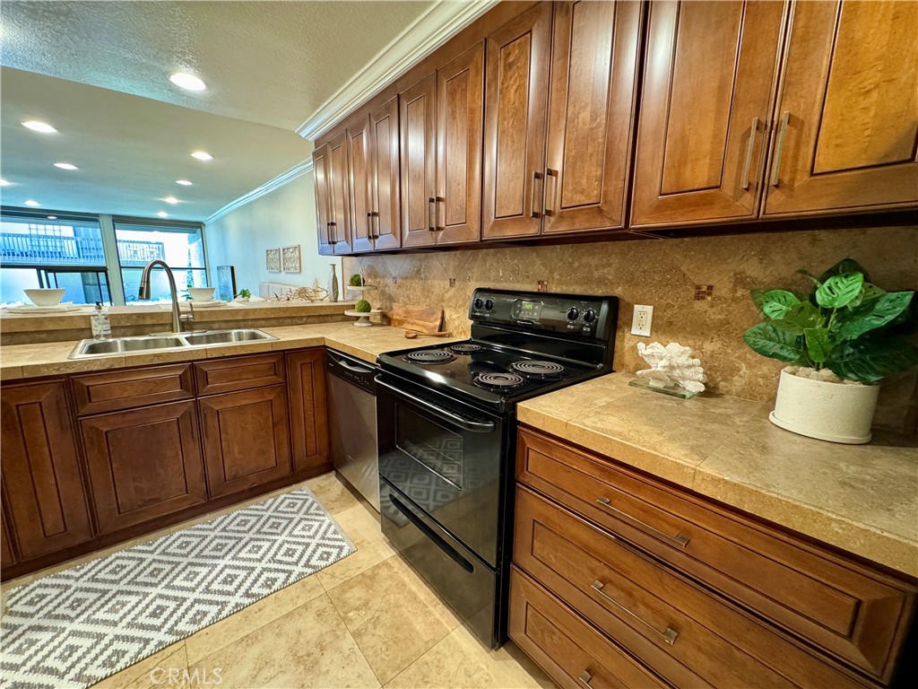 MLS #PW25181030 image #5