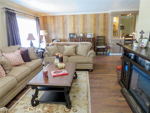 MLS #PW25182716 image #4