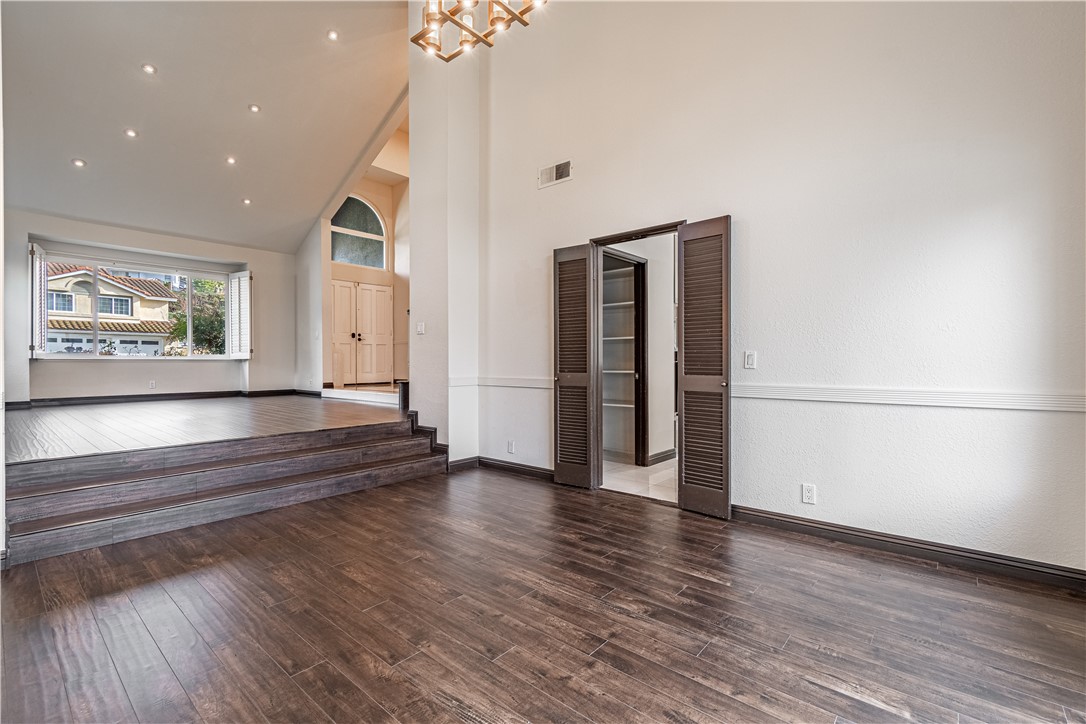 MLS #PW25183188 image #2