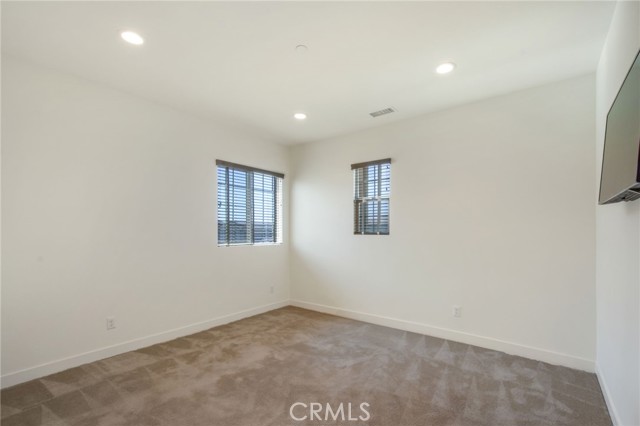 MLS #PW25183950 image #36