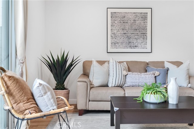 MLS #PW25184040 image #5