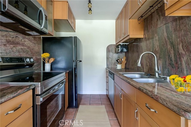 MLS #PW25185253 image #7