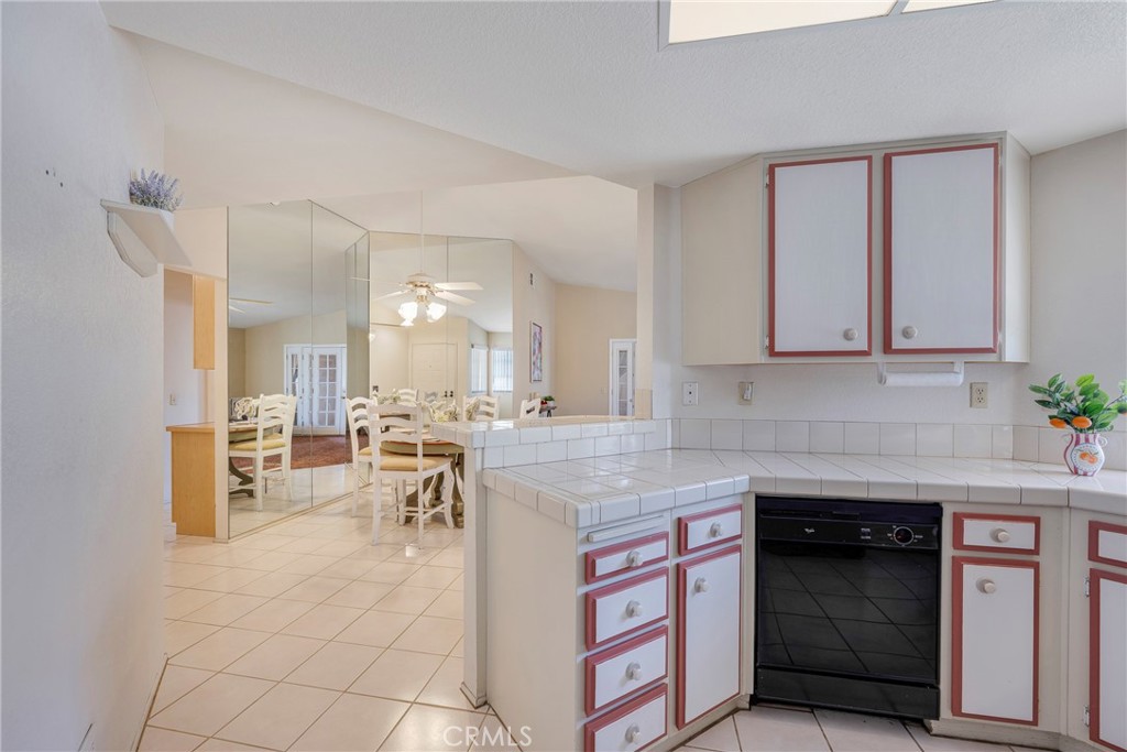 MLS #PW25185462 image #12