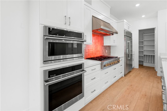 MLS #OC25182522 image #3