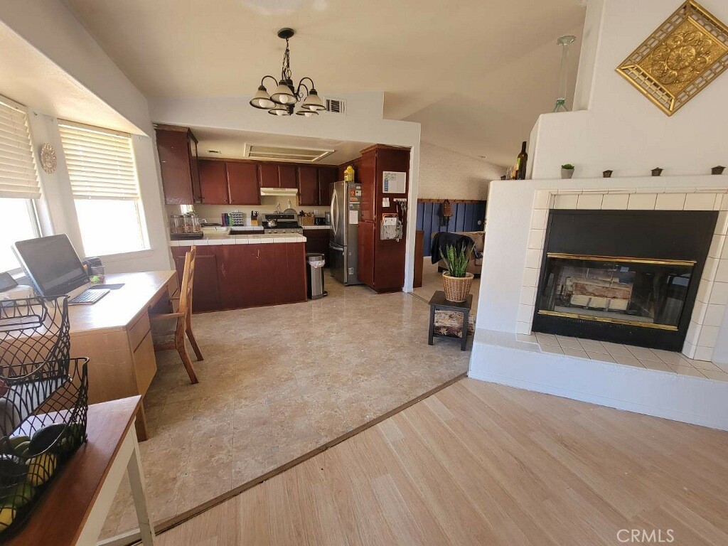 MLS #PW25186877 image #3