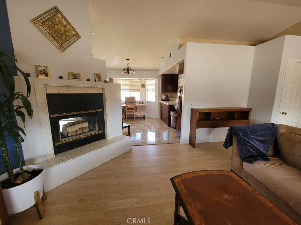 MLS #PW25186877 image #5