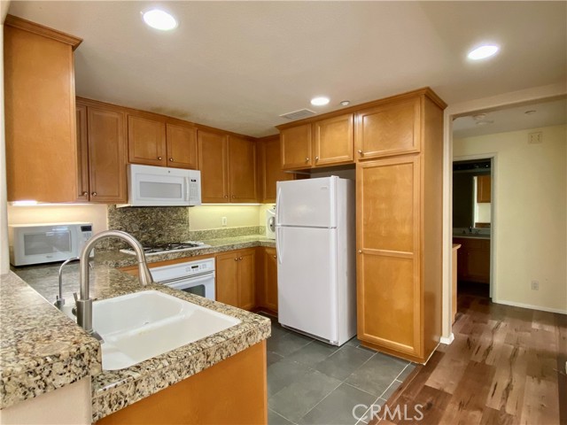 MLS #PW25187529 image #3