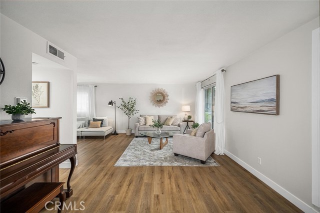 MLS #PW25187557 image #6