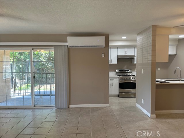 MLS #PW25189943 image #1