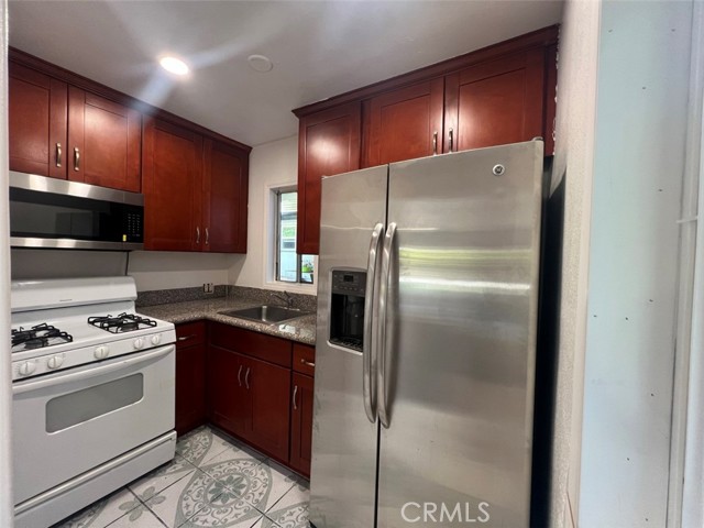 MLS #PW25190234 image #3