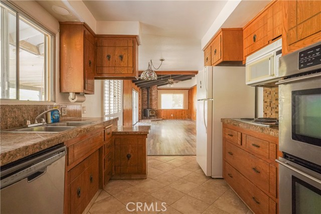 MLS #PW25191808 image #2