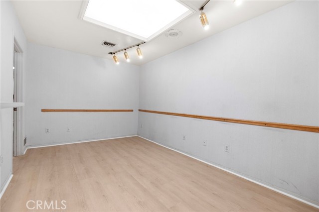 MLS #PW25192661 image #4