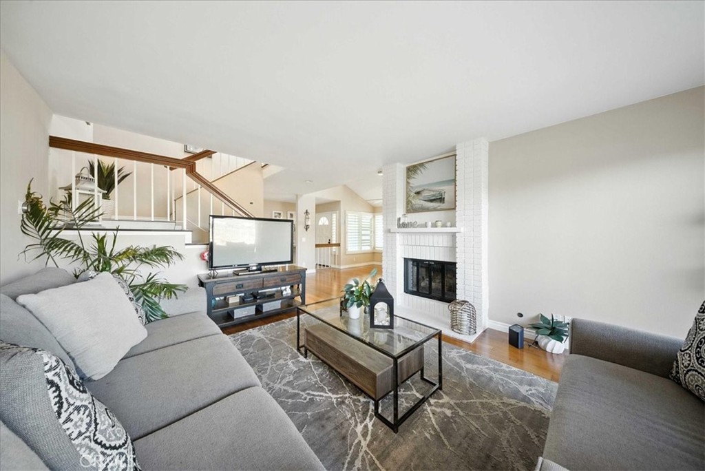 MLS #PW25192803 image #9