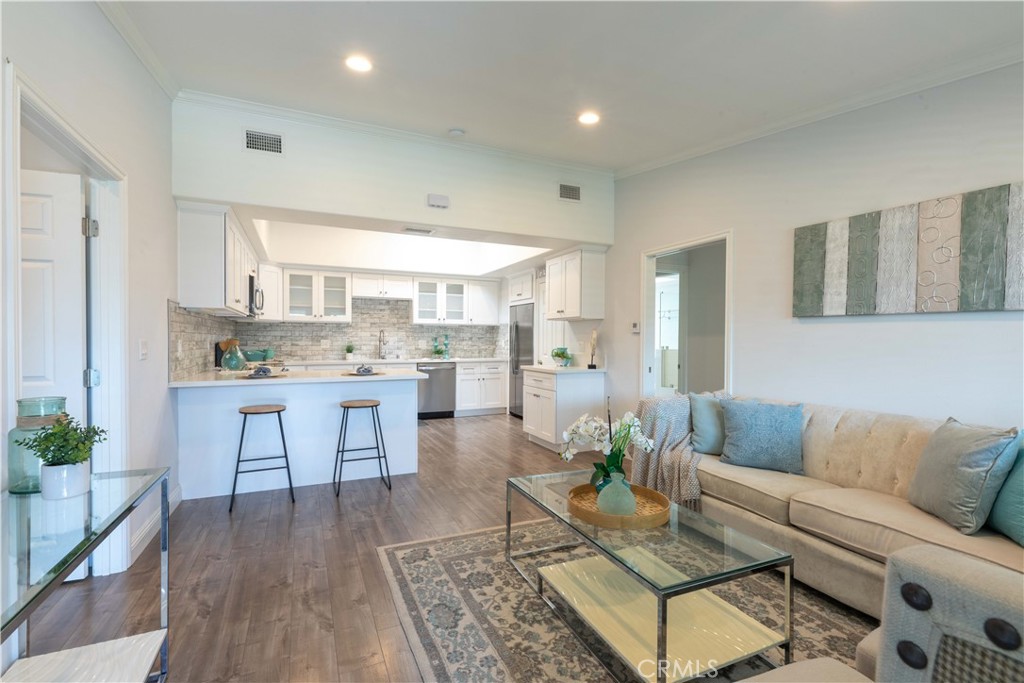 MLS #PW25193432 image #1