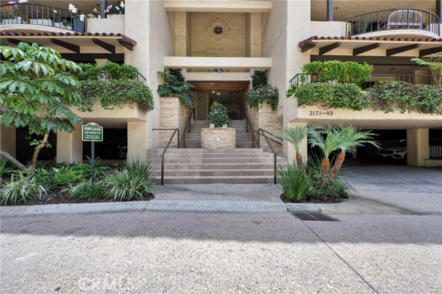 MLS #PW25194307 image #0