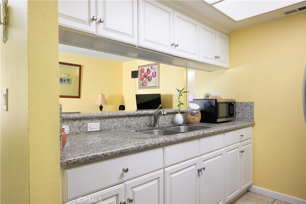 MLS #PW25195591 image #5