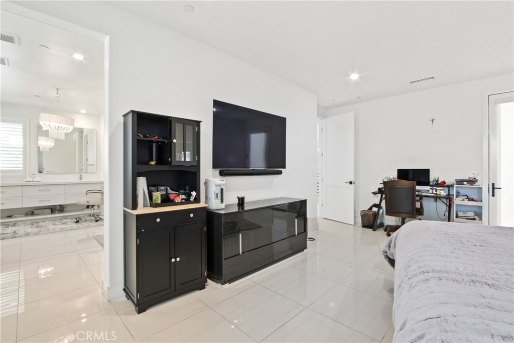 MLS #PW25196436 image #27