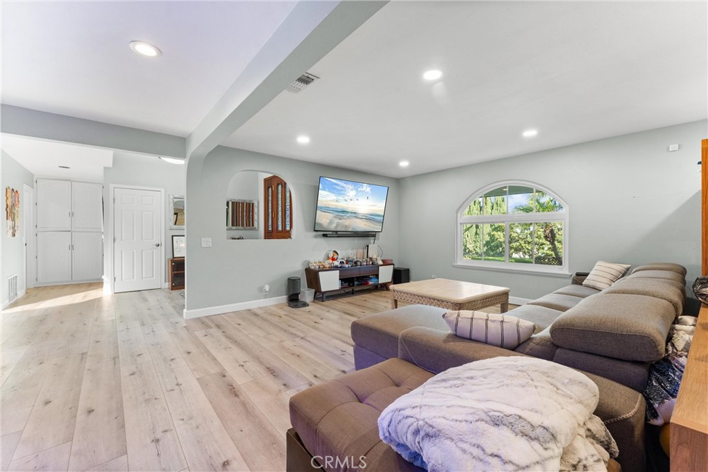 MLS #PW25197254 image #9