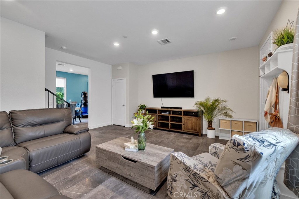 MLS #PW25198664 image #6