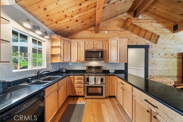 MLS #PW25198885 image #12