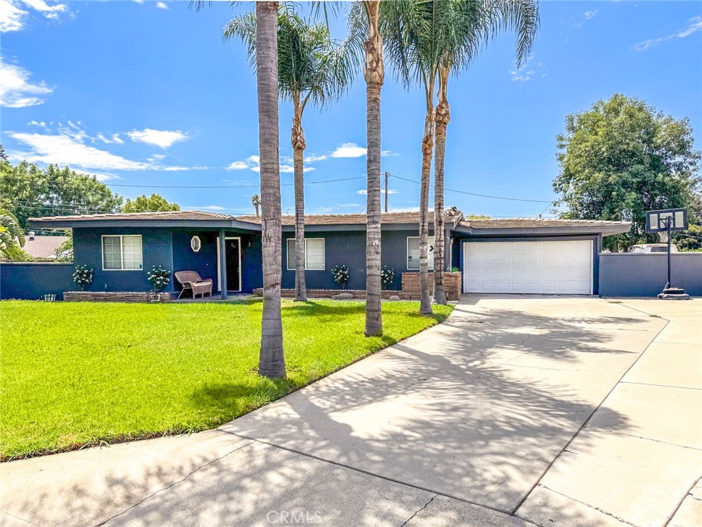 MLS #PW25189411 image #0