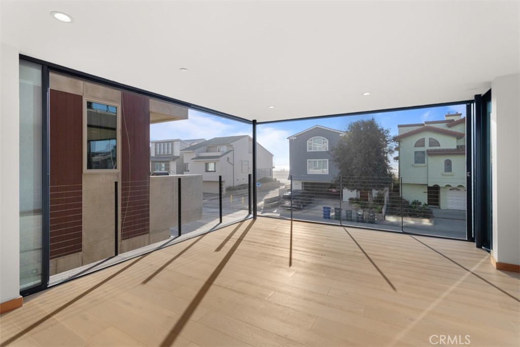 MLS #PW25199478 image #12