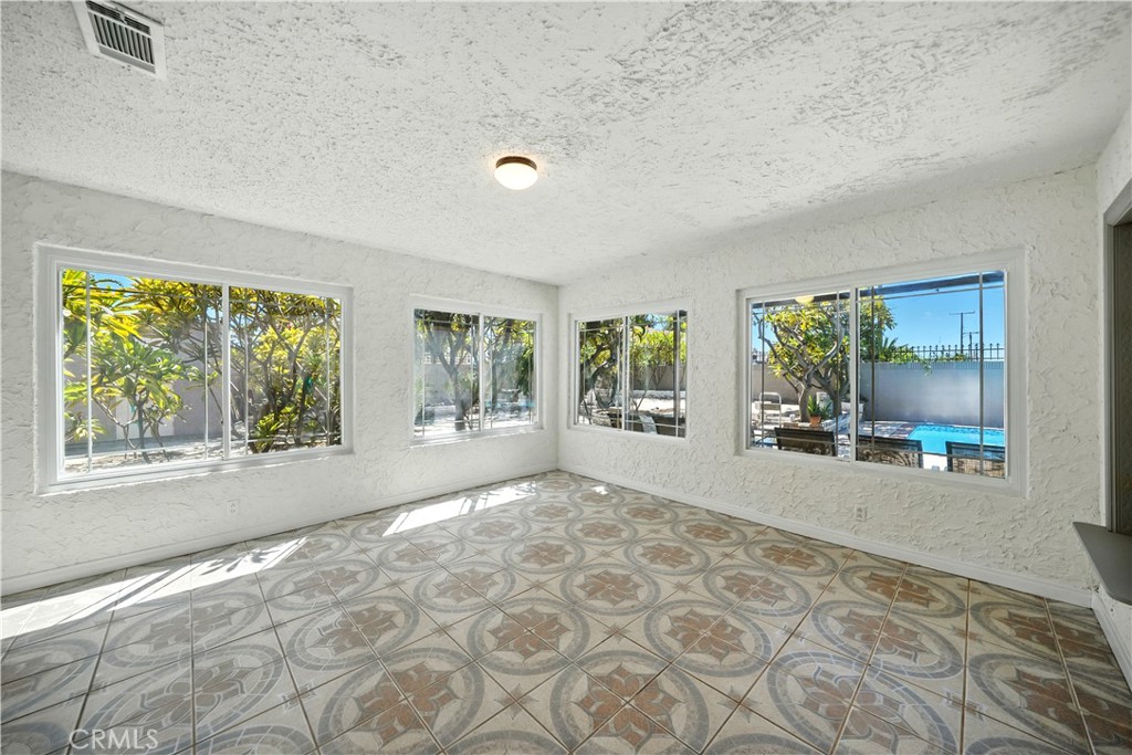 MLS #PW25199588 image #26