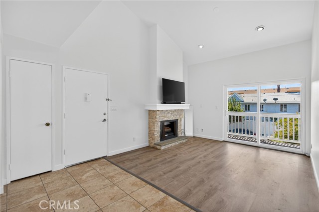 MLS #PW25199758 image #2