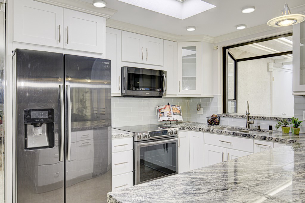 MLS #PW25200230 image #1