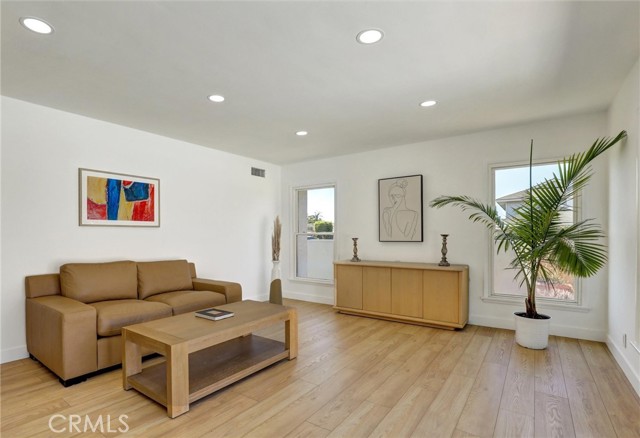 MLS #PW25200462 image #8