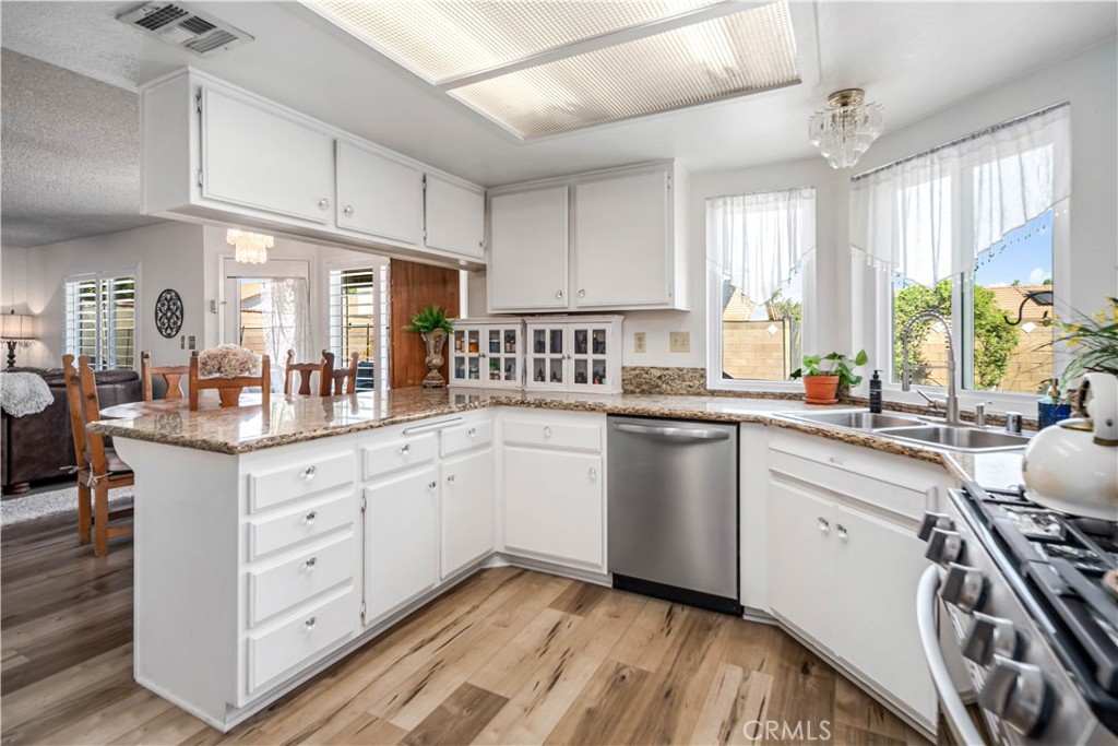 MLS #PW25200529 image #9