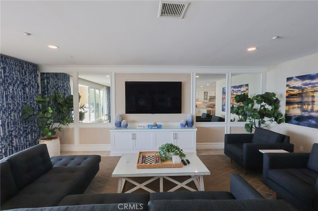 MLS #PW25200955 image #3