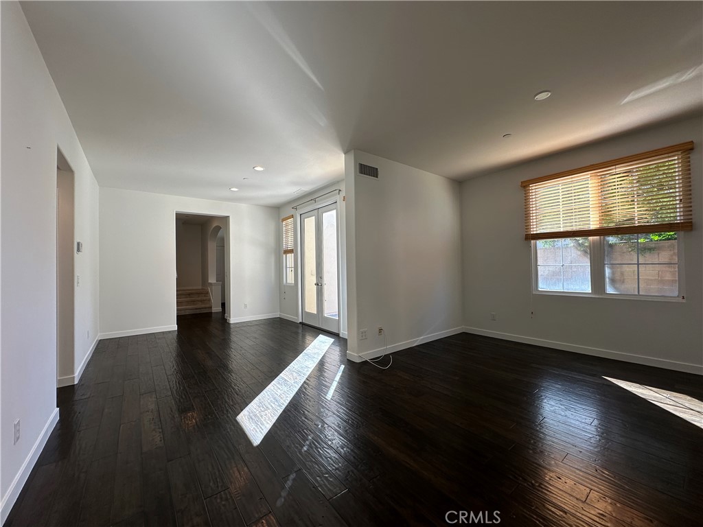 MLS #PW25200978 image #4