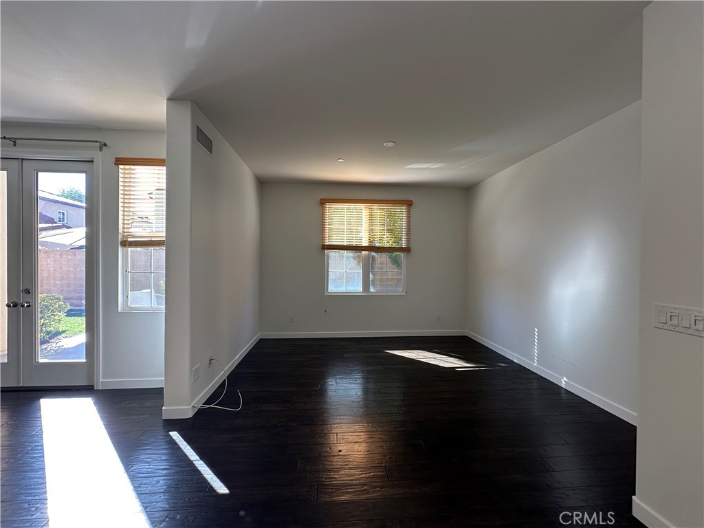 MLS #PW25200978 image #5