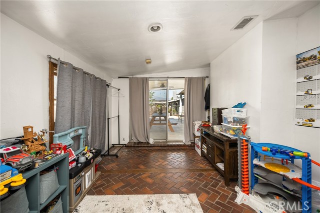 MLS #PW25201045 image #30