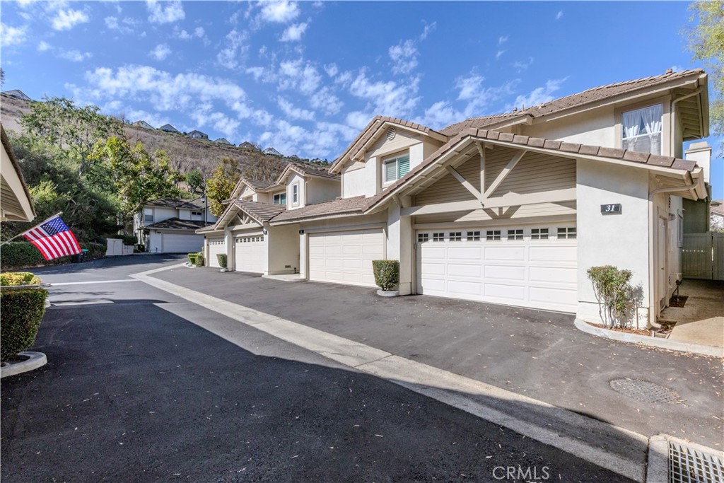 MLS #PW25201150 image #0