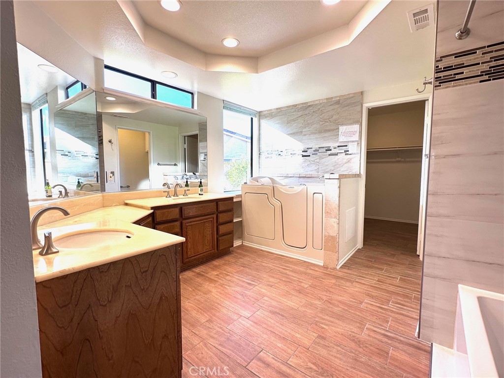 MLS #PW25201196 image #17