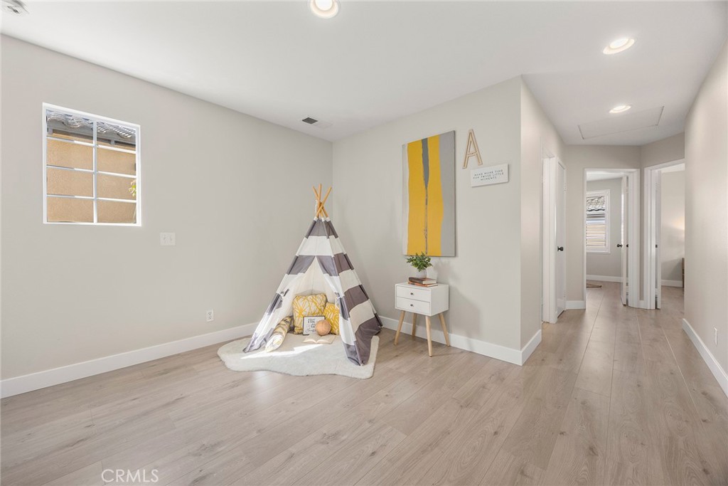 MLS #PW25202405 image #16