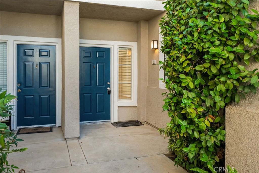 MLS #PW25202779 image #1