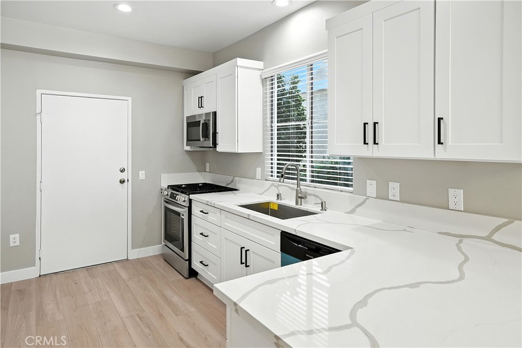 MLS #PW25202779 image #2