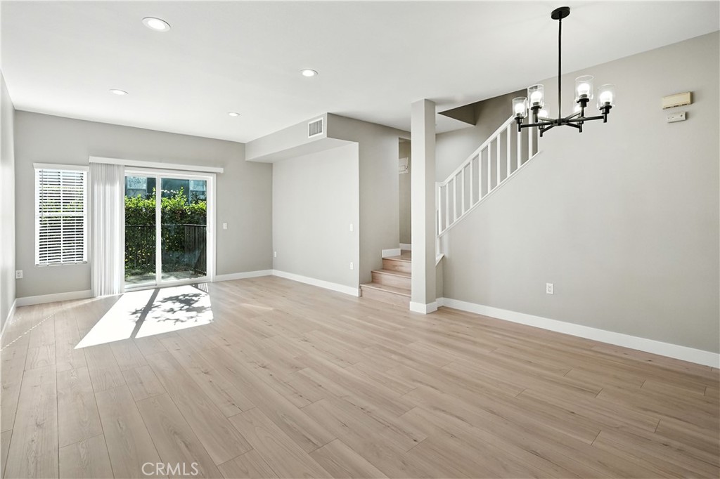 MLS #PW25202779 image #5