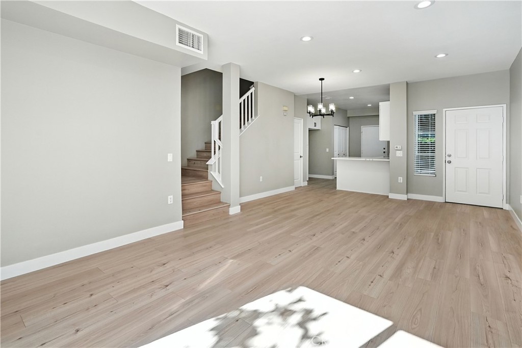 MLS #PW25202779 image #6