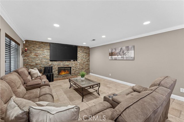 MLS #PW25202881 image #9