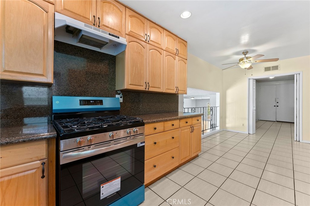 MLS #PW25208156 image #11