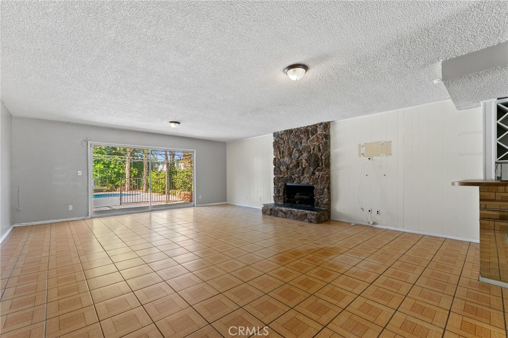 MLS #PW25208156 image #14