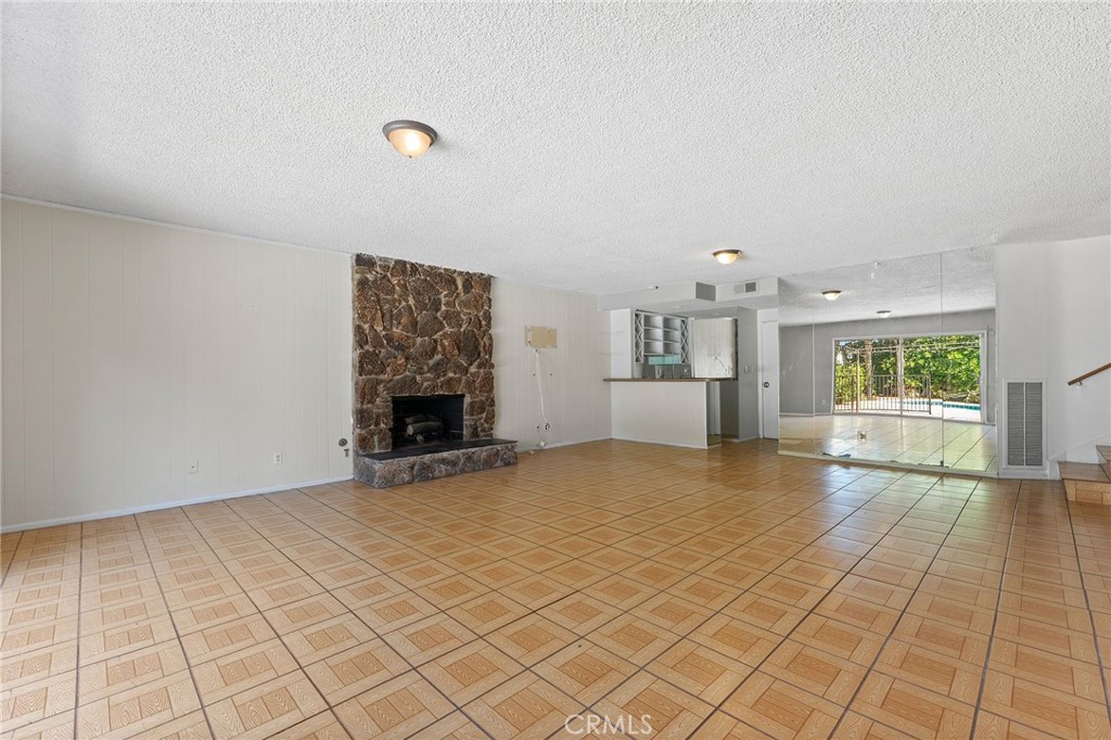 MLS #PW25208156 image #15