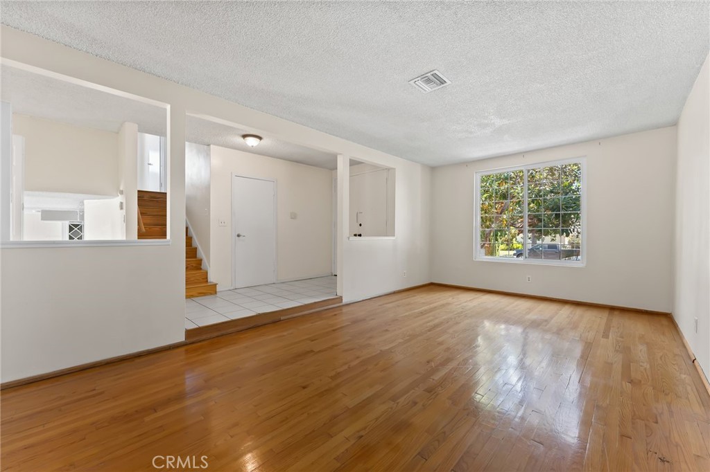 MLS #PW25208156 image #2